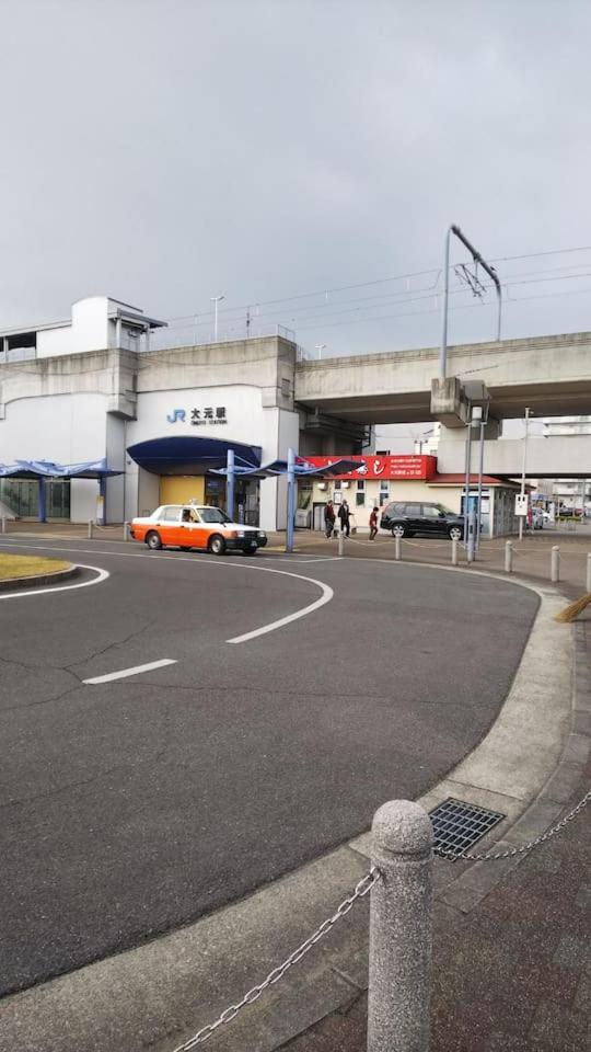 Apartamento リバーサイド厚生町 Okayama Exterior foto